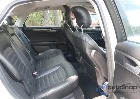 2013 Ford Fusion Se Hybrid from USA, damaged, VIN 3FA6P0LU8DR101657